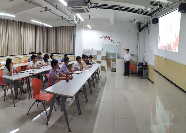 fe5129a33c714ca1aefceb884cae0c16.jpg 上网.jpg