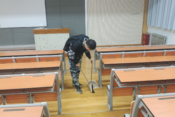 打扫教室.png